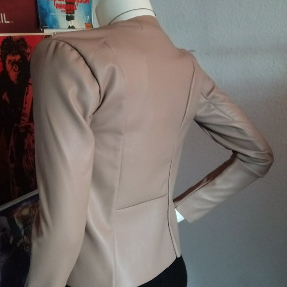 Just Fab Camel Drape front jacket - Picture 7 of 15